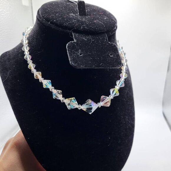 Stunning Vintage 50s Old Hollywood Glamour Graduated AB Crystal Necklace - Picture 3 of 4